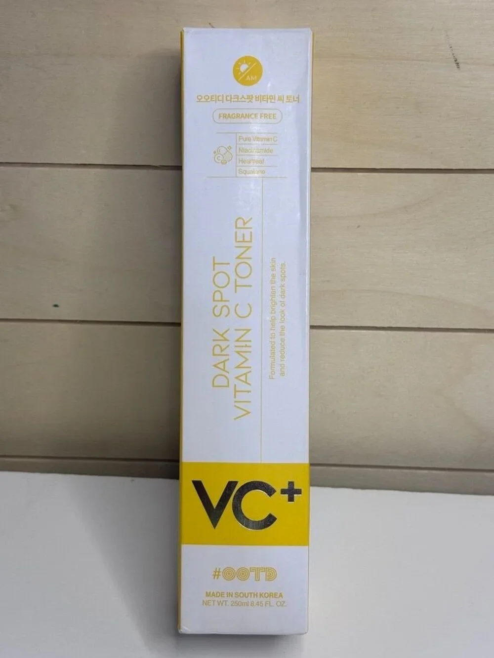 OOTD Dark Spot Vitamin C Toner 250ml With Niacinamide & Squalane Fragrance-Free